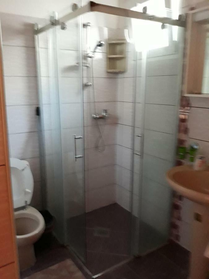 Apartments Vlasta Karlobag Zewnętrze zdjęcie